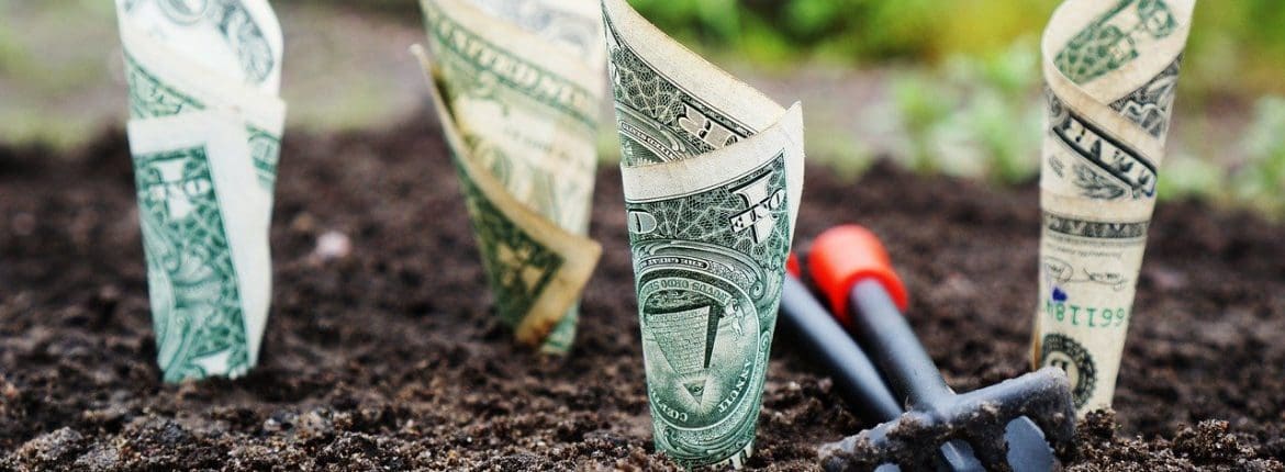 money 1604921 1280