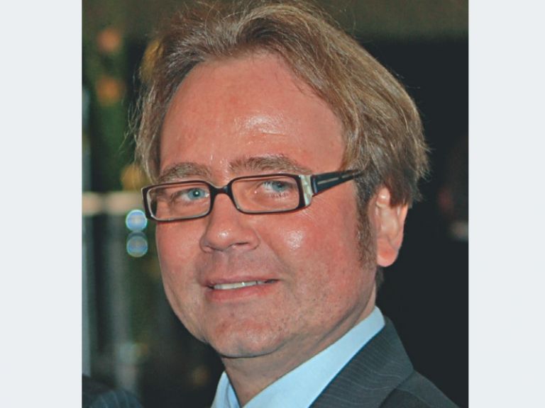 Next Generation Electrical Engineering | NX Industrial Electrical Design & NX Automation Designer 5 Profile Picture Engelbert Blumenthal