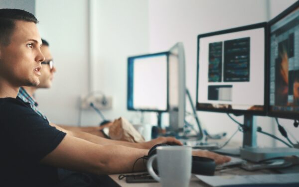 Airborne software compliance with MBSE 2 Engineering tracking revisions to flight control software